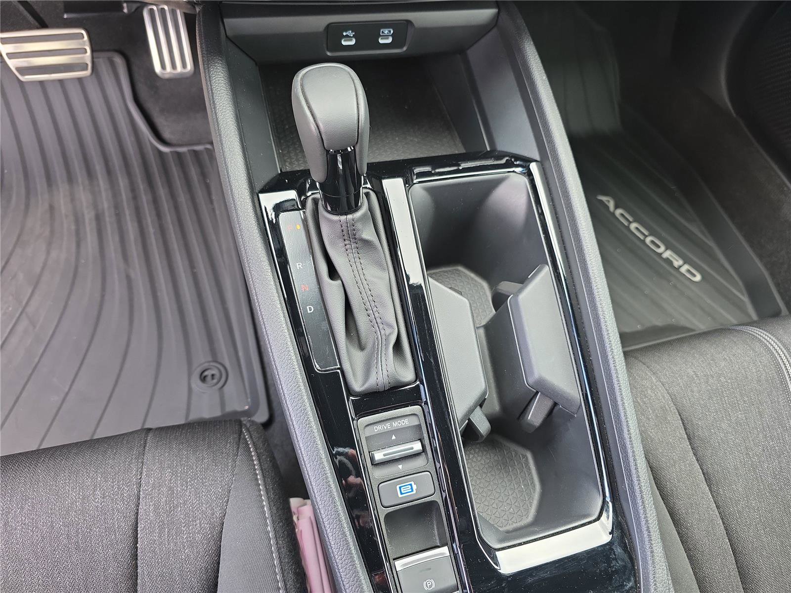 Used 2024 Honda Accord Sport image 22