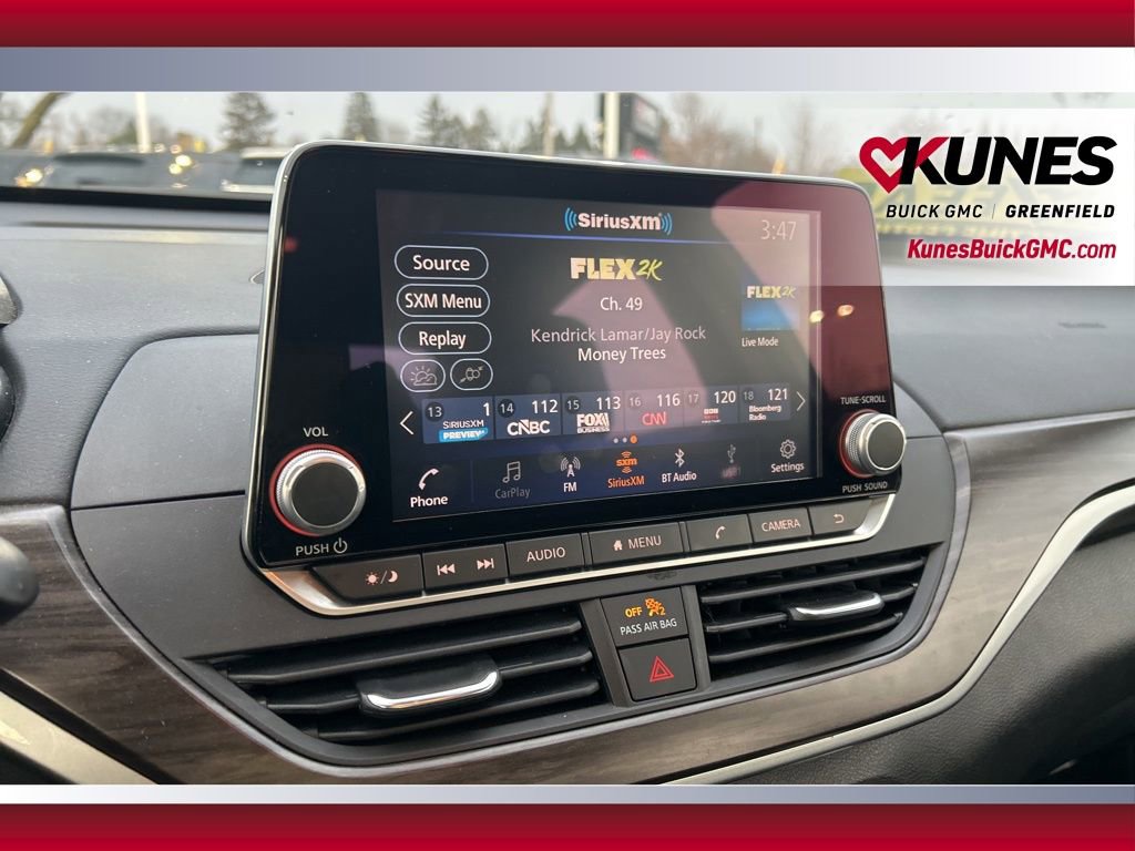 Used 2025 Nissan Altima 2.5 SV image 22