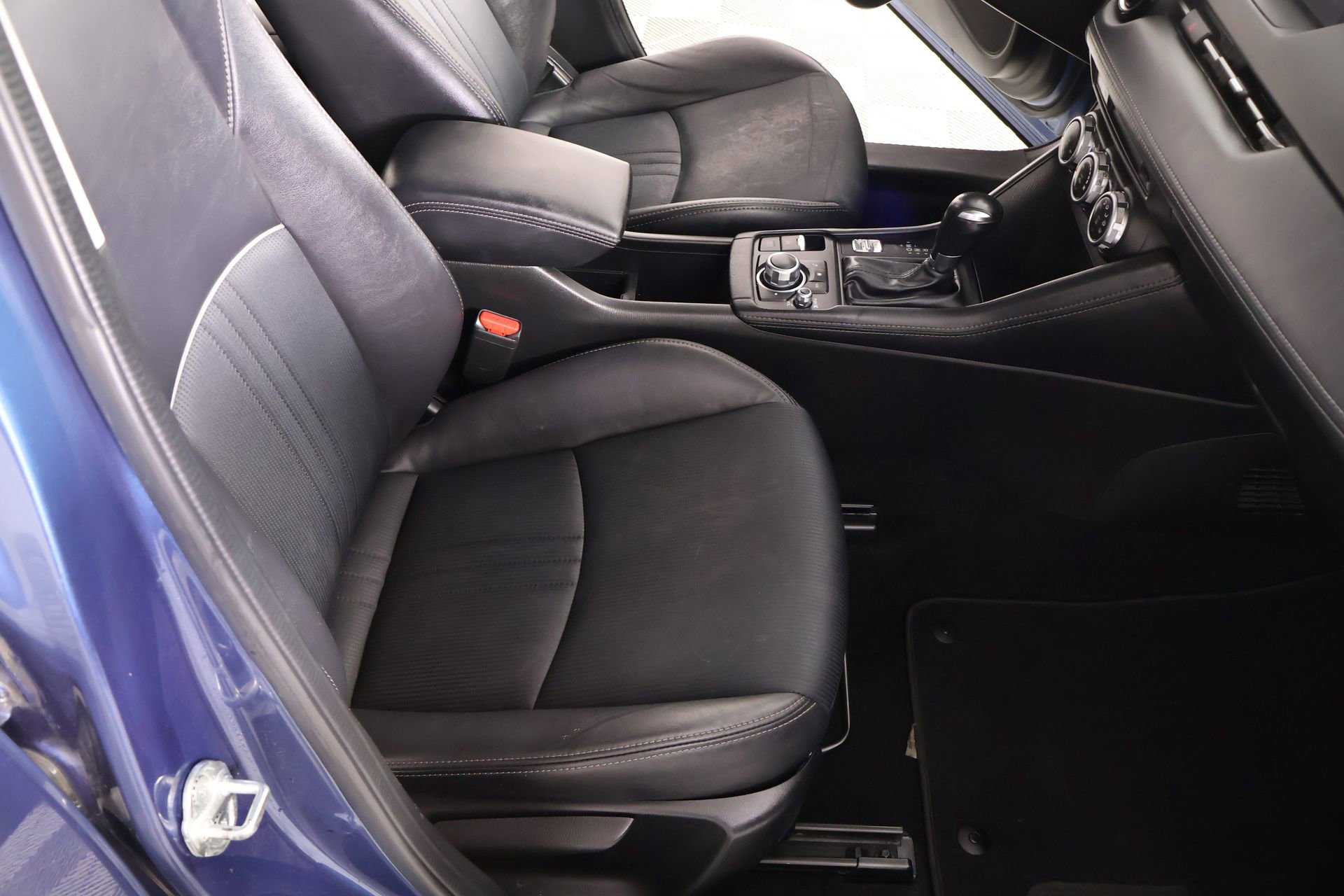 Used 2019 MAZDA CX-3 Touring image 13