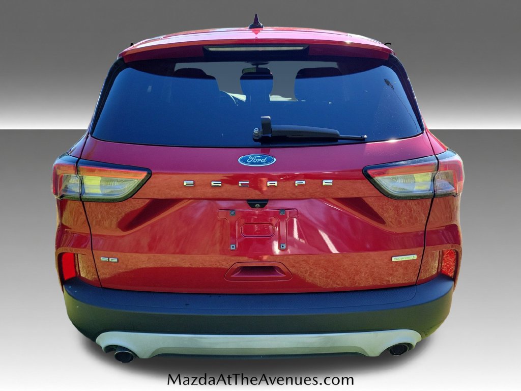 Used 2020 Ford Escape SE FWD image 19