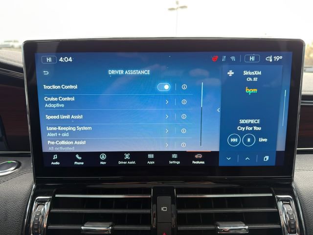 Used 2024 Lincoln Navigator Reserve image 38