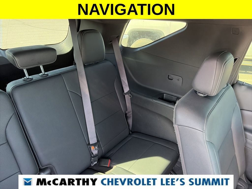Used 2024 Chevrolet Traverse LT image 41