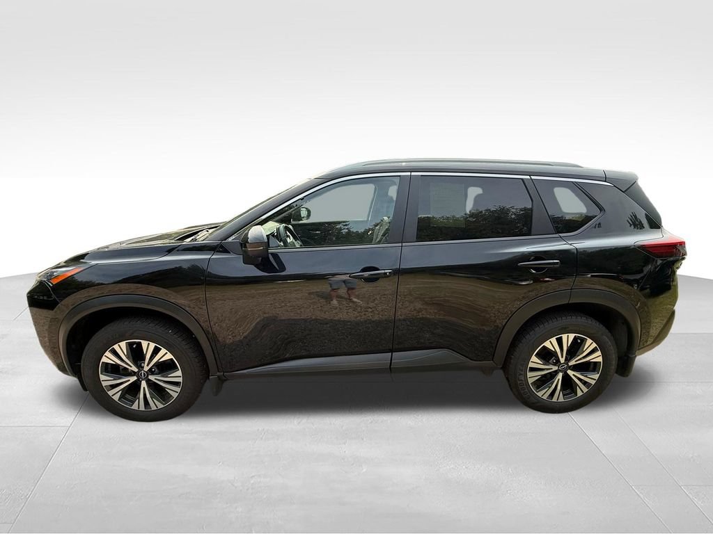 Used 2023 Nissan Rogue SV AWD/4WD image 3