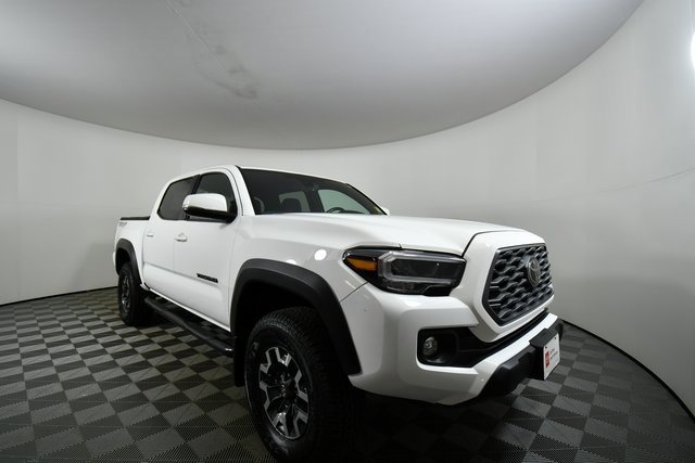 Used 2023 Toyota Tacoma TRD Off-Road image 8