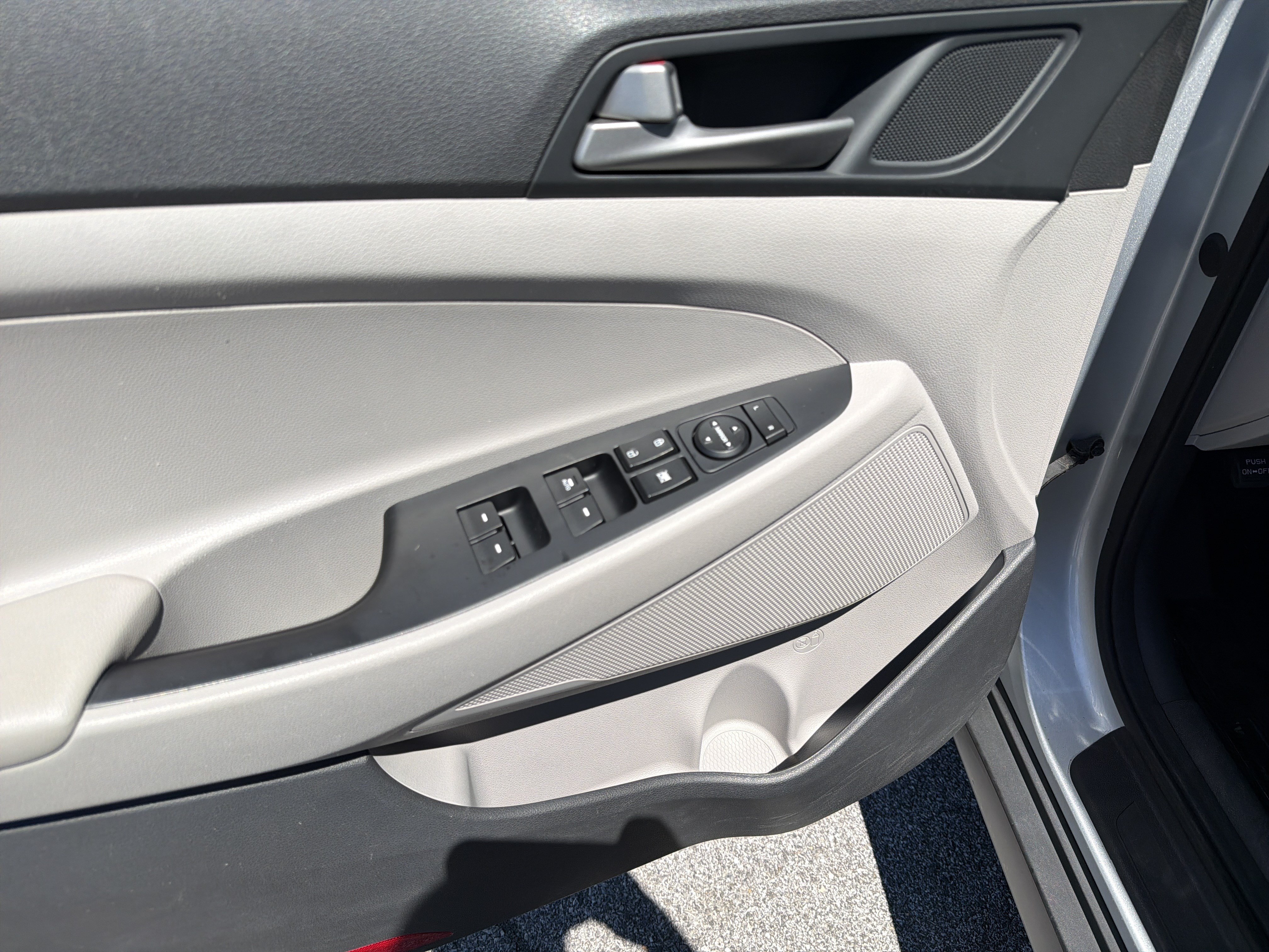 Used 2018 Hyundai Tucson SEL AWD/4WD image 10