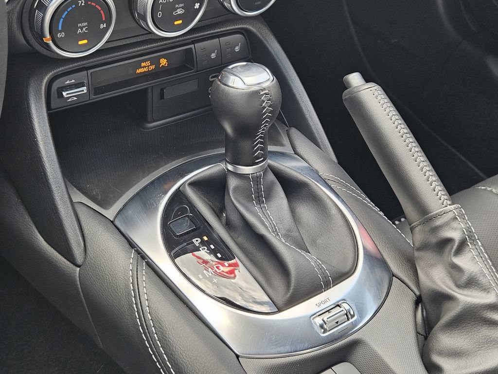 Used 2025 MAZDA MX-5 Miata RF Grand Touring RWD image 21