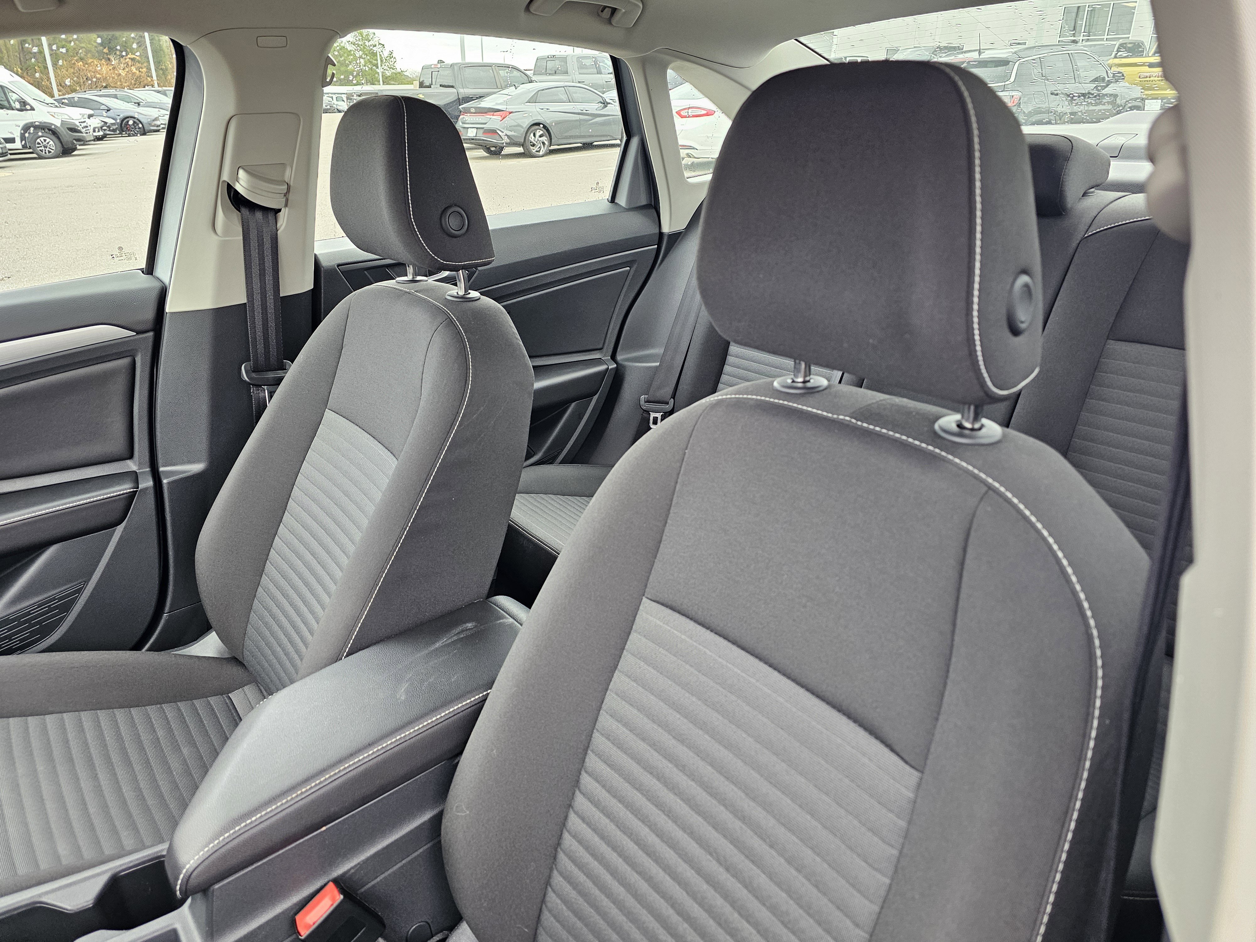 Used 2025 Volkswagen Jetta S image 15