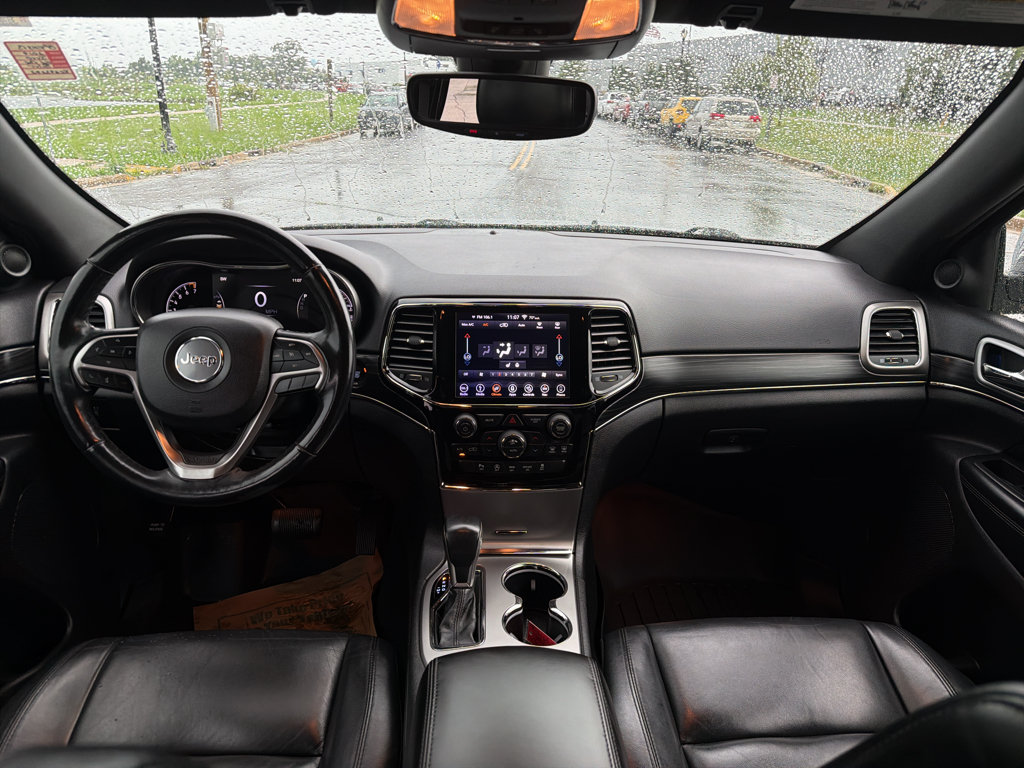 Used 2019 Jeep Grand Cherokee Limited AWD/4WD image 19