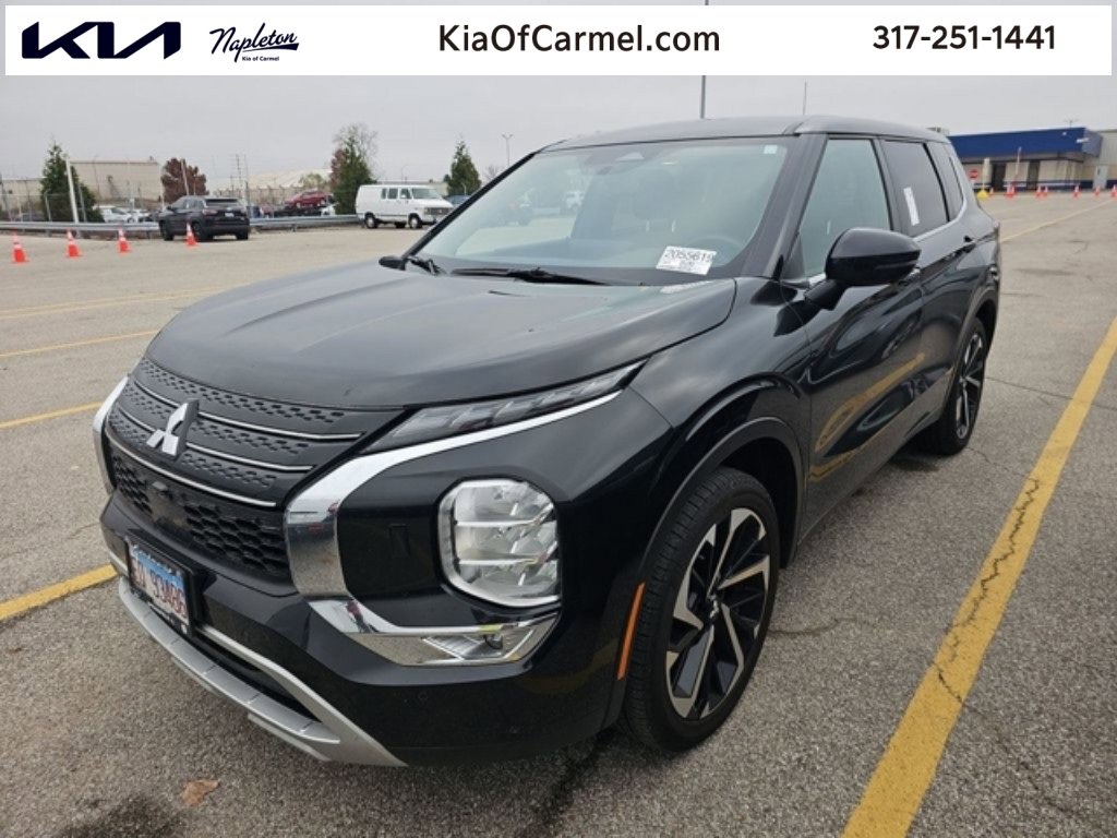 Used 2024 Mitsubishi Outlander SE