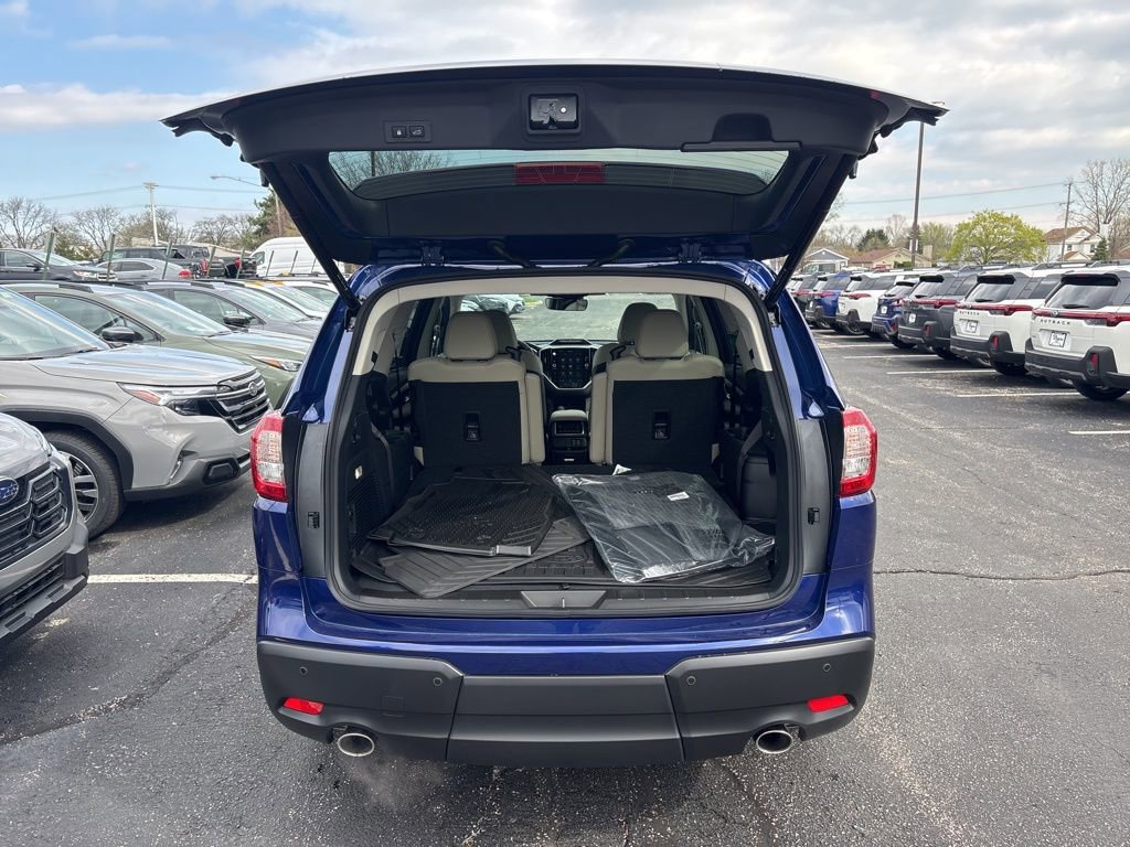 New 2026 Subaru Ascent Limited image 8