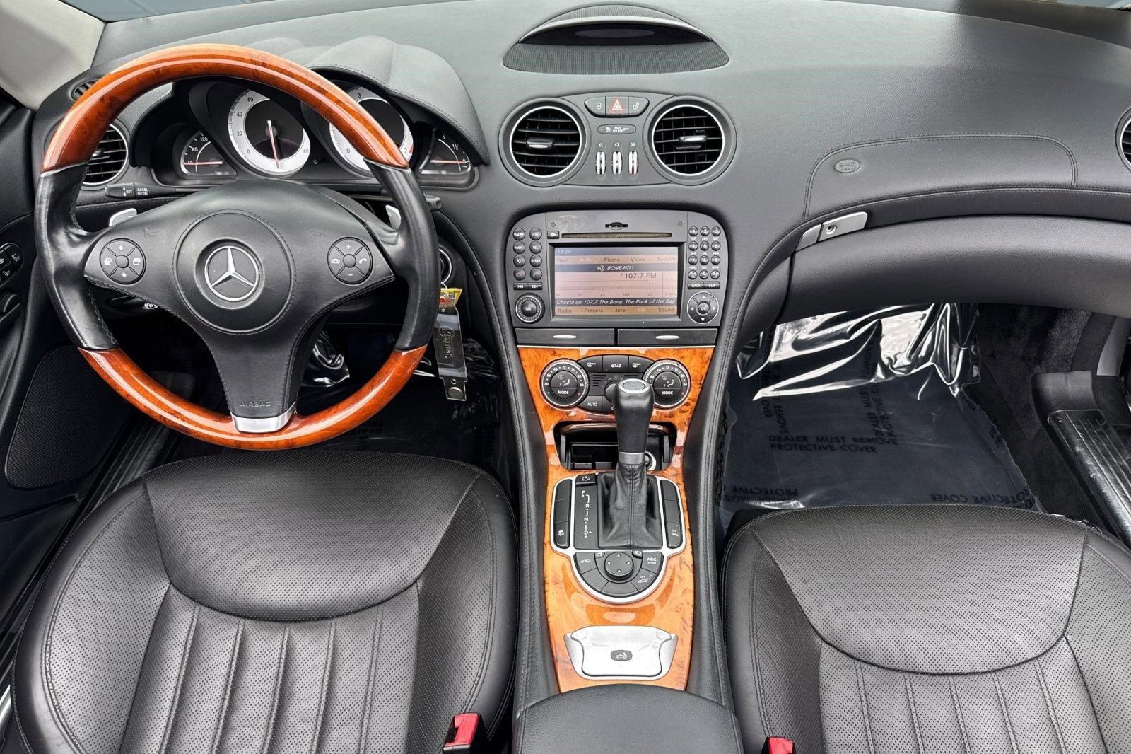 Used 2012 Mercedes-Benz SL 550 image 12