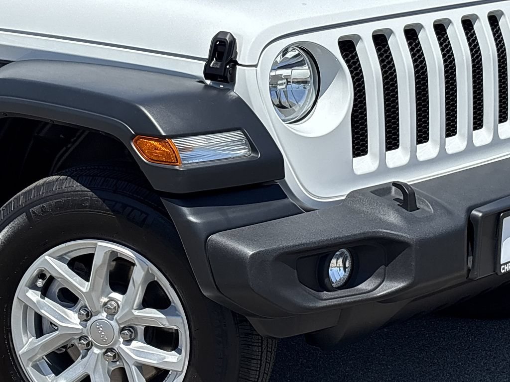 Used 2023 Jeep Wrangler Unlimited Sport AWD/4WD image 8