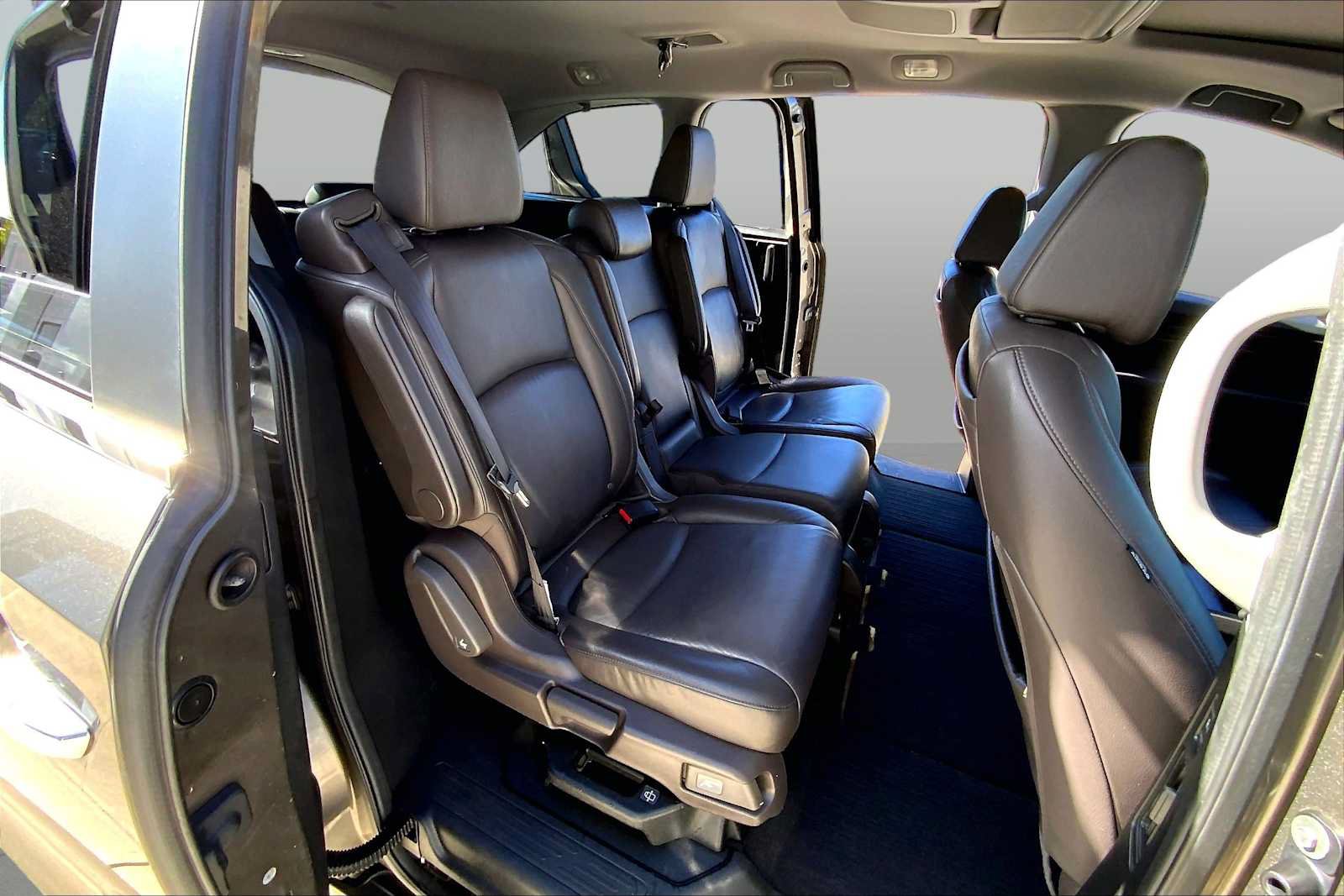 Used 2018 Honda Odyssey EX-L image 15