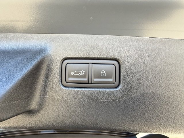 New 2026 Hyundai Santa Fe SE image 16