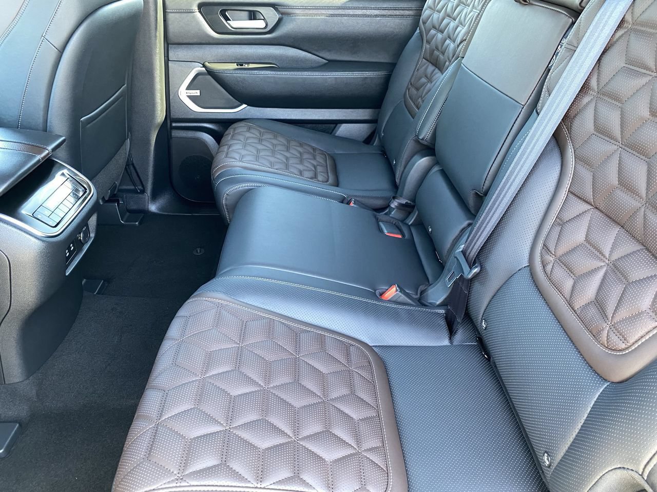 New 2026 Nissan Armada Platinum Reserve AWD/4WD image 16