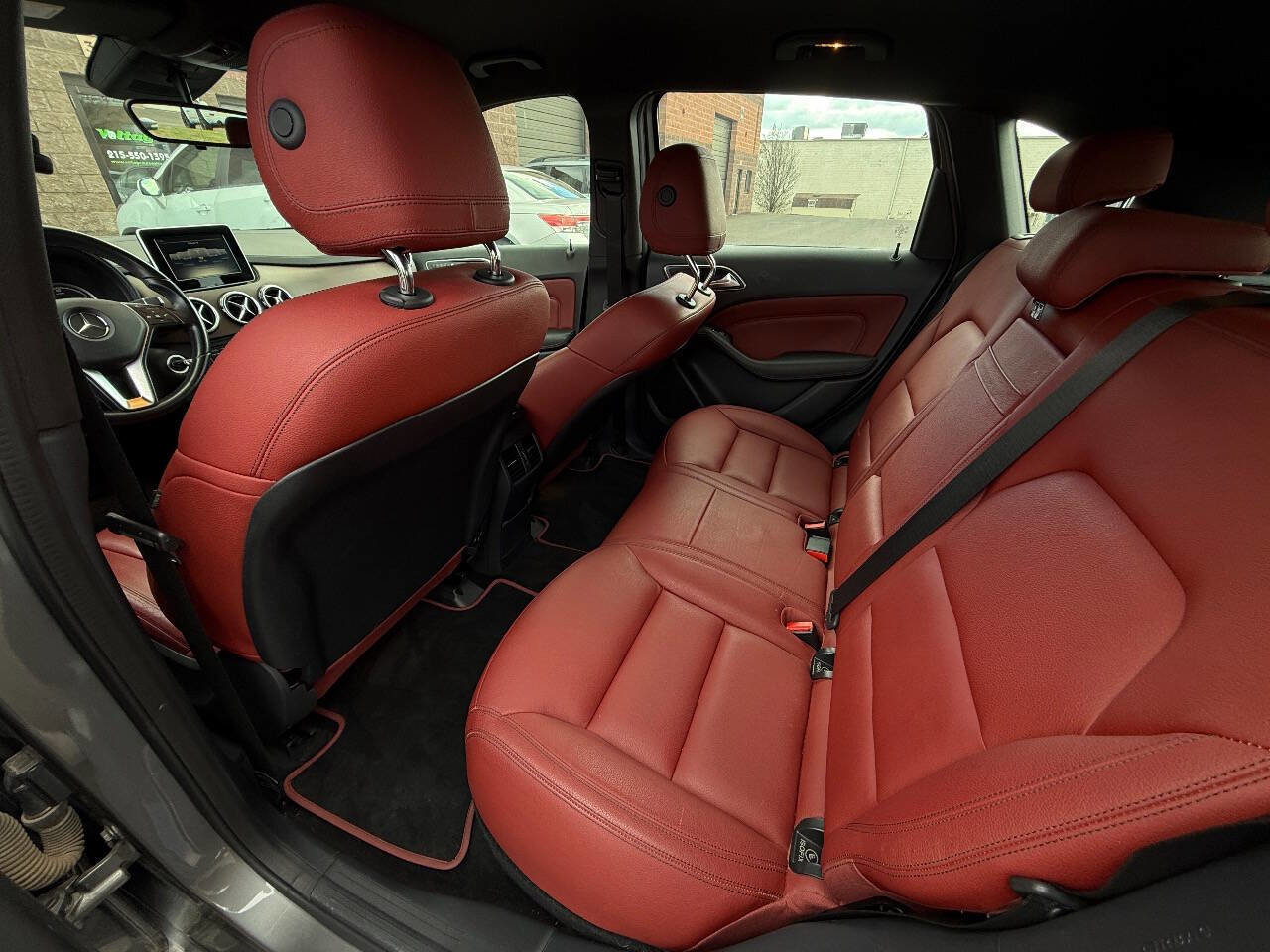 Used 2017 Mercedes-Benz B 250e B 250e 4dr Hatchback image 20