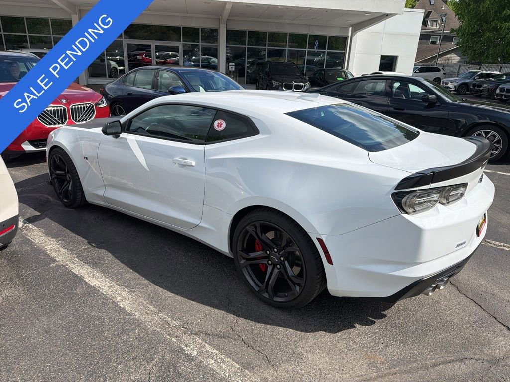 Used 2022 Chevrolet Camaro SS RWD image 4
