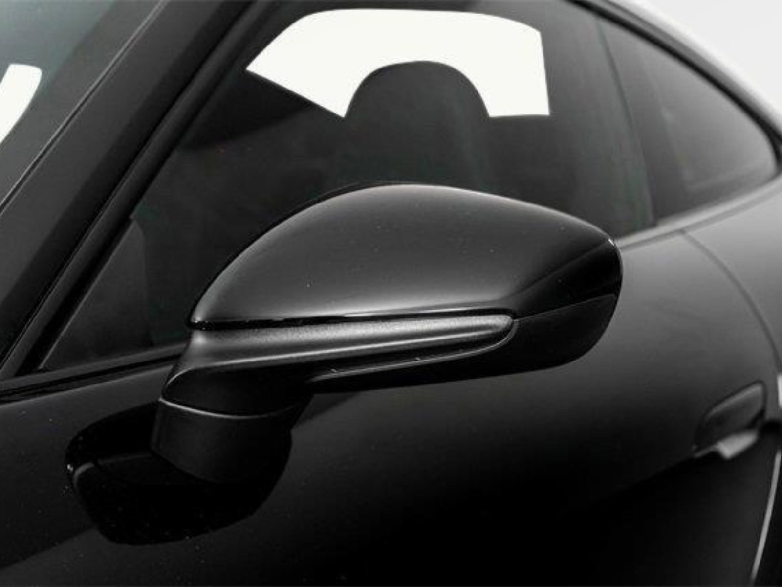 Used 2024 Porsche 911 Carrera 4 GTS AWD/4WD image 31