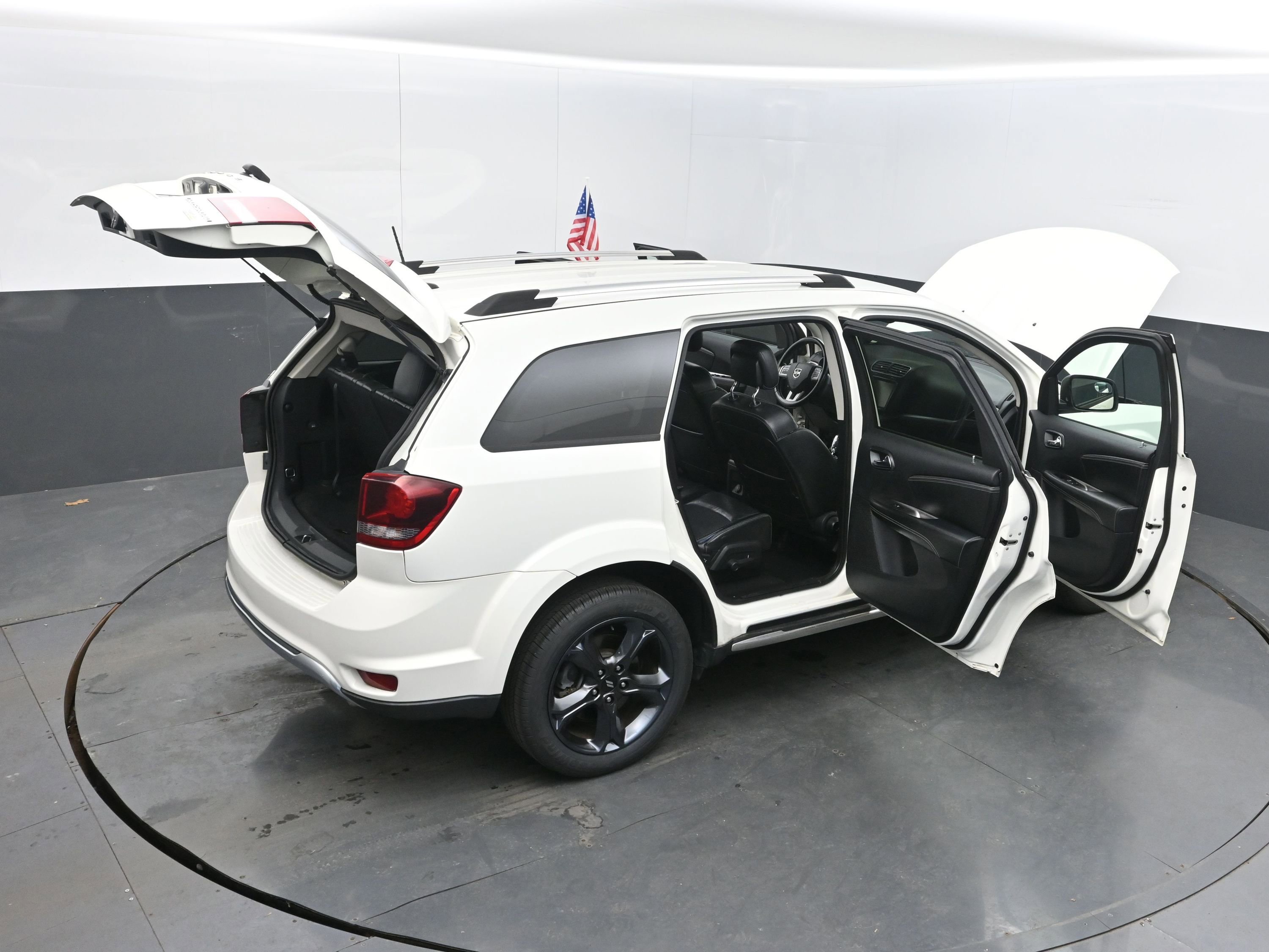 Used 2018 Dodge Journey Crossroad image 43