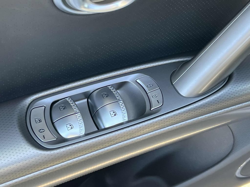 New 2024 Genesis GV60 Advanced AWD/4WD image 16