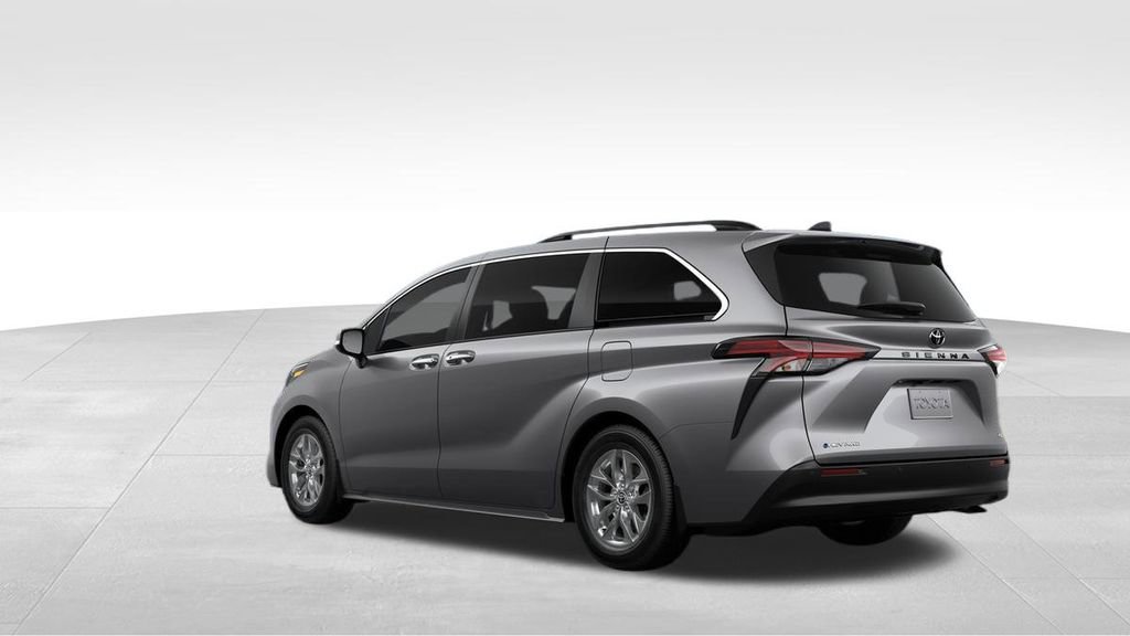 New 2026 Toyota Sienna XLE image 6