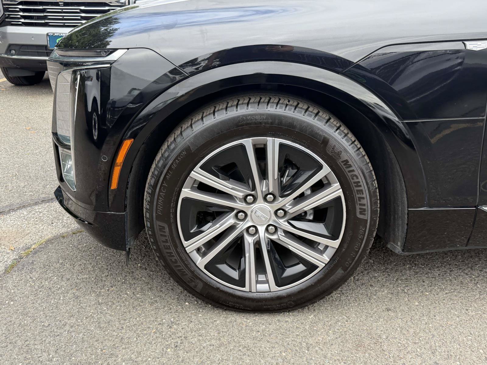 Certified 2024 Cadillac Lyriq Luxury RWD image 10