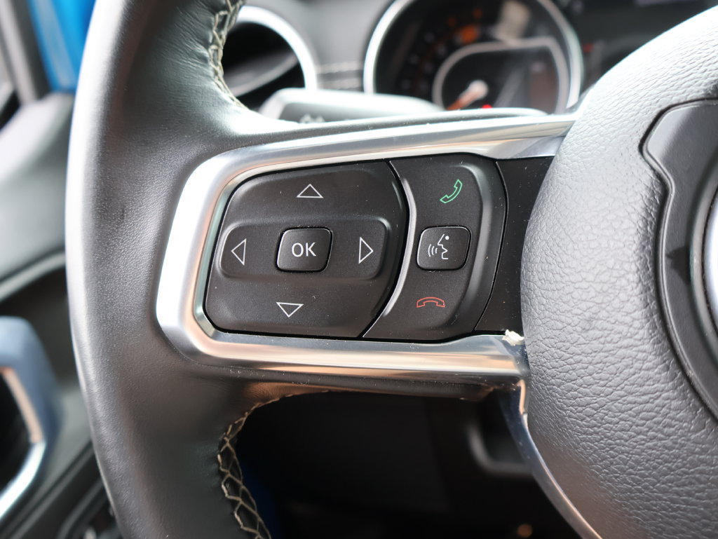 Used 2022 Jeep Wrangler Unlimited Sahara AWD/4WD image 24