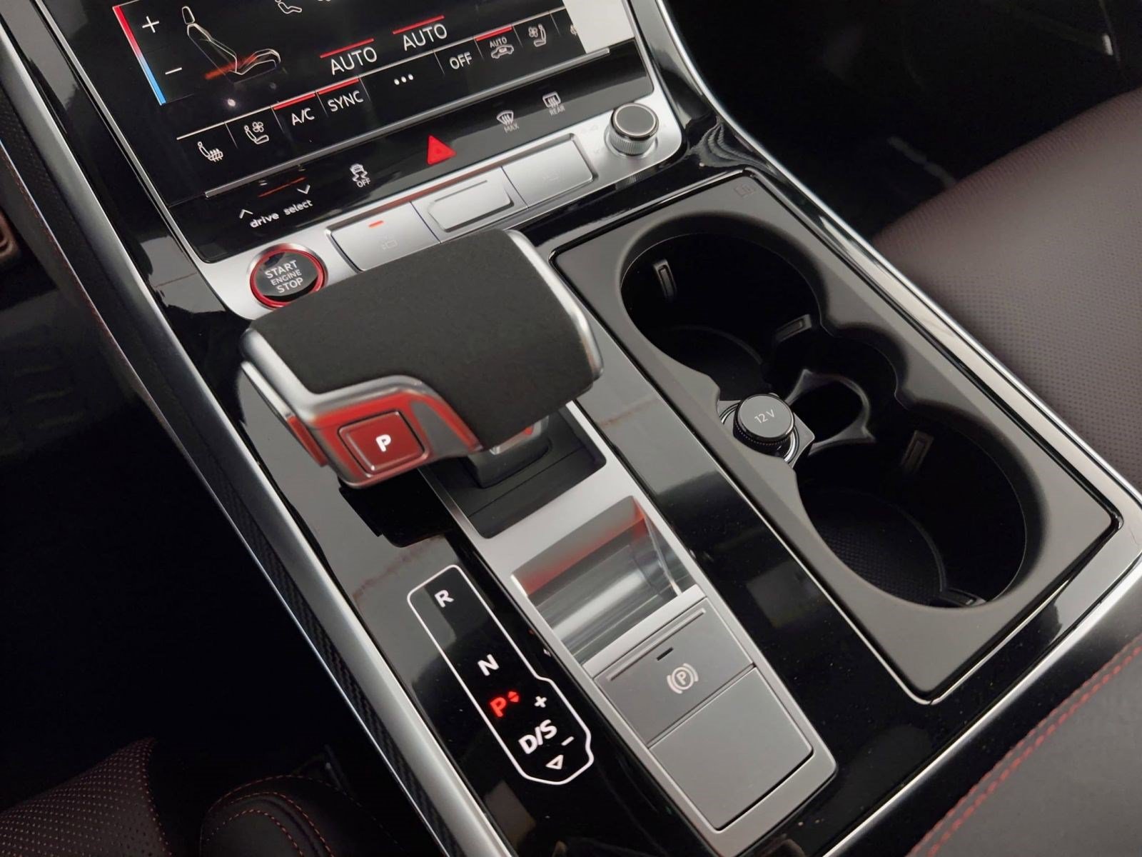 New 2026 Audi RS Q8 performance AWD/4WD image 27