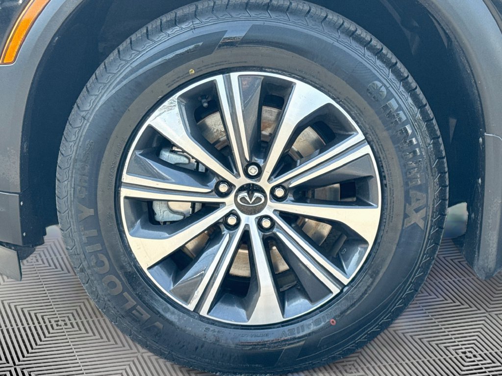 Used 2024 INFINITI QX60 Pure FWD image 33