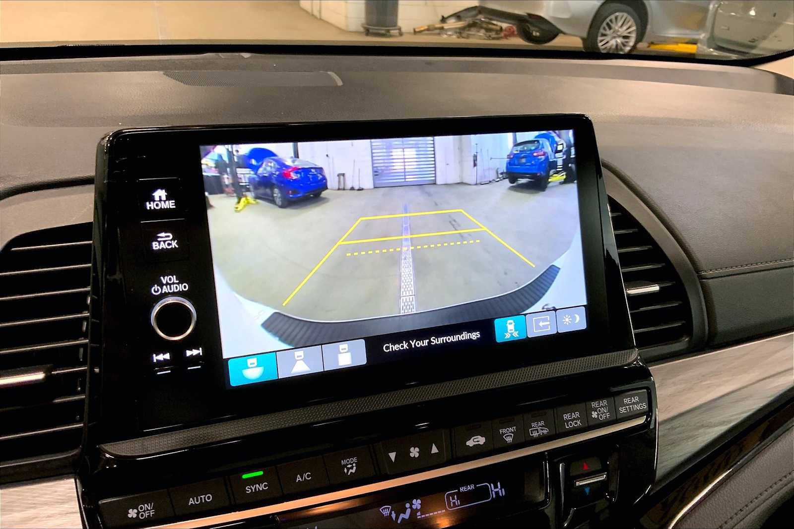 Used 2026 Honda Odyssey Elite image 28