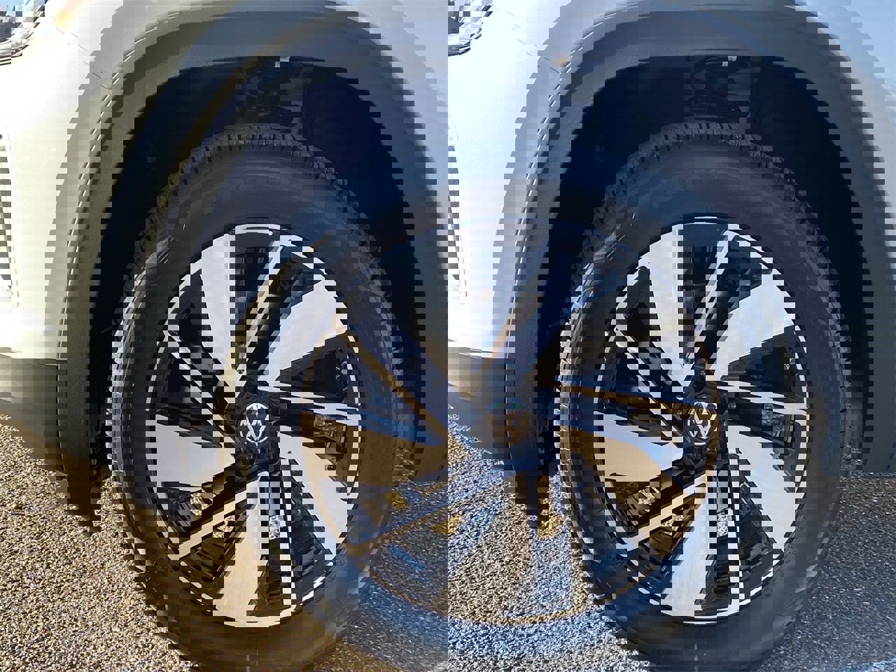 New 2026 Volkswagen Atlas SE image 6