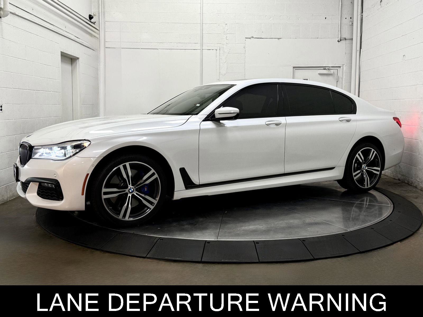 Used 2017 BMW 750i RWD image 4