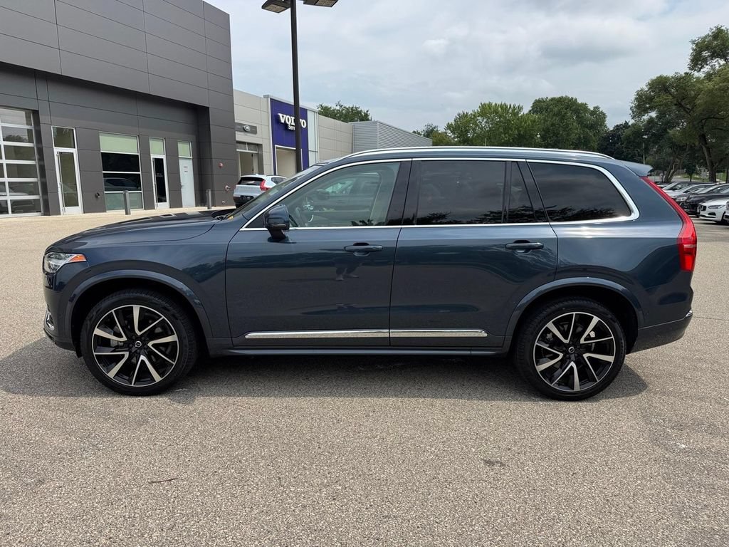 Certified 2023 Volvo XC90 B6 Plus w/ Protection Package AWD/4WD image 2