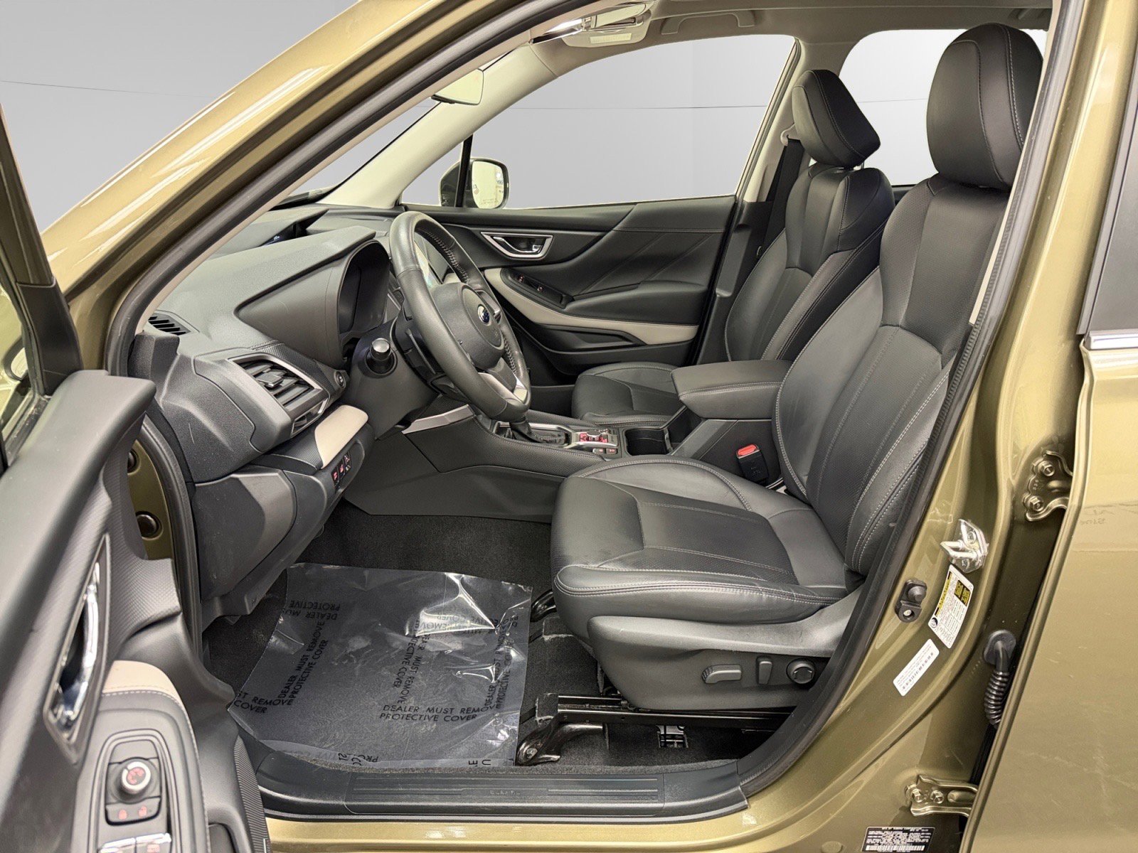 Certified 2023 Subaru Forester Limited image 9