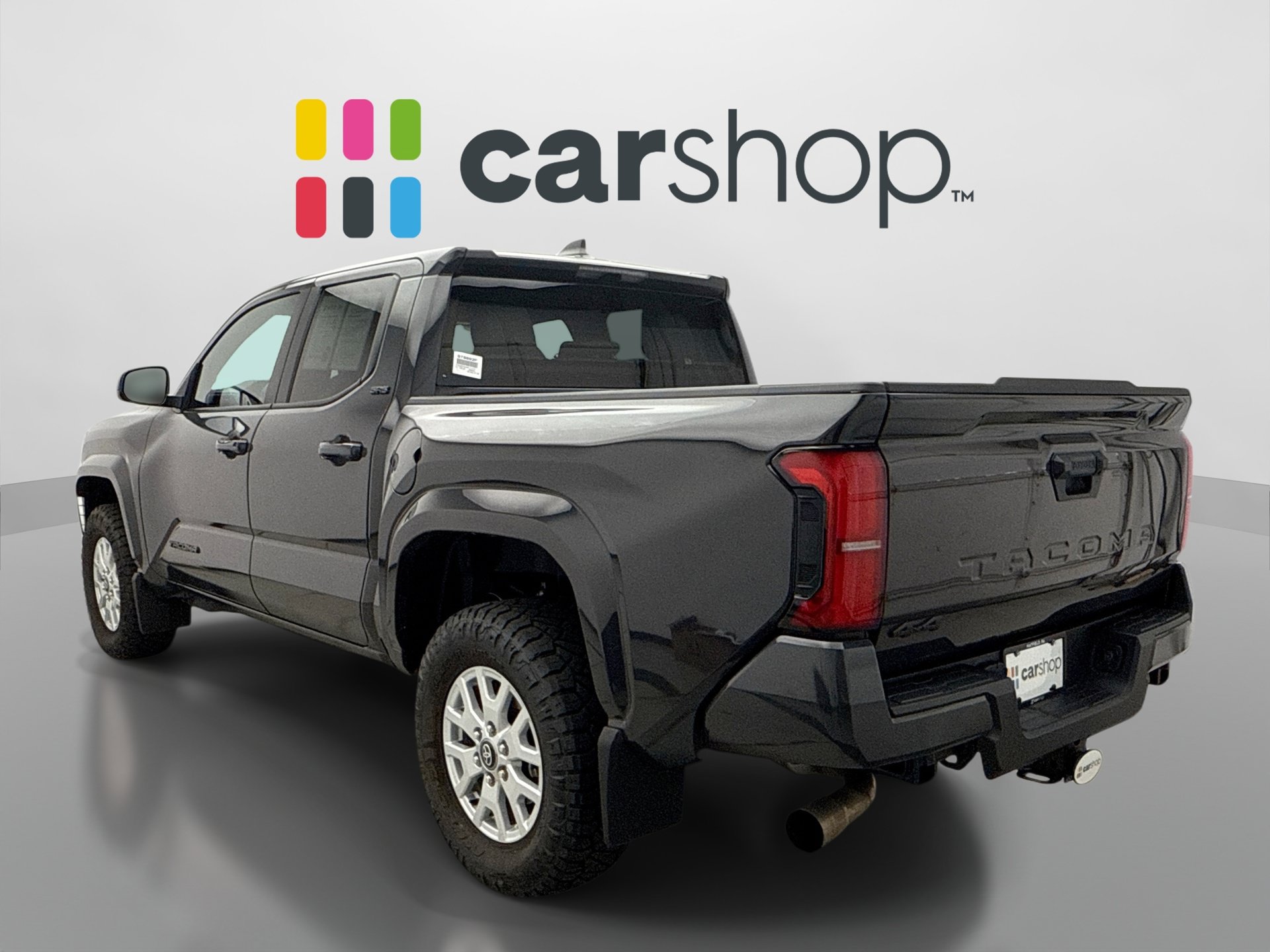 Used 2025 Toyota Tacoma SR5 AWD/4WD image 3