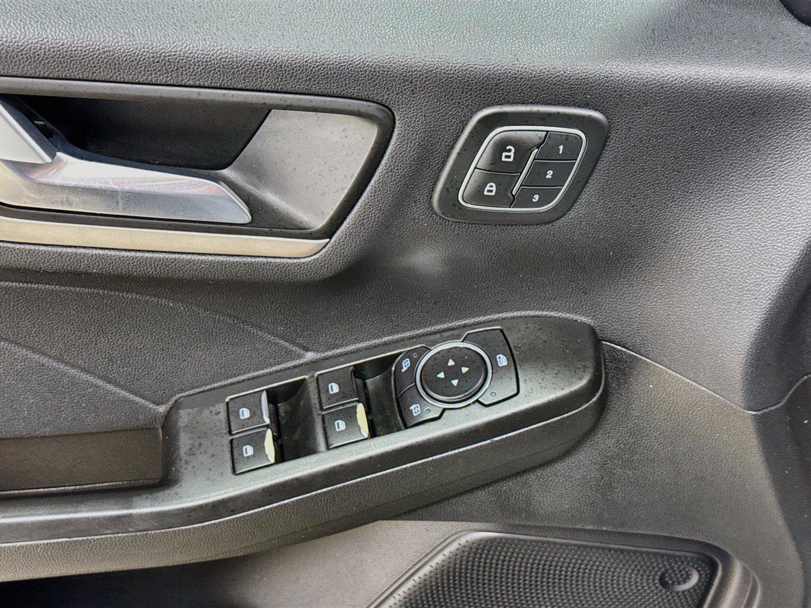 Used 2021 Ford Escape SEL w/ Technology Package FWD image 18