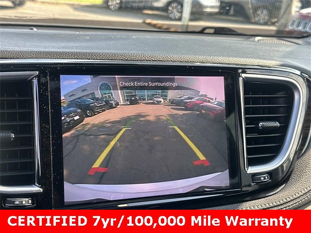 Certified 2021 Chrysler Pacifica Limited image 22