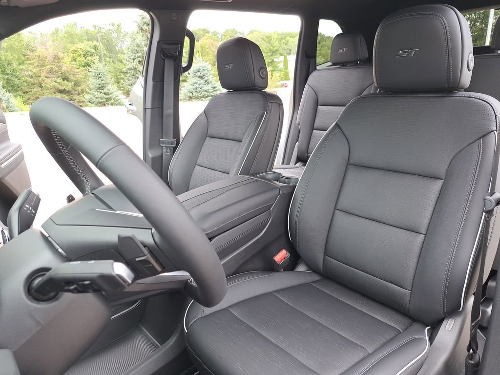 New 2026 Buick Enclave Sport Touring w/ Power Package FWD image 16