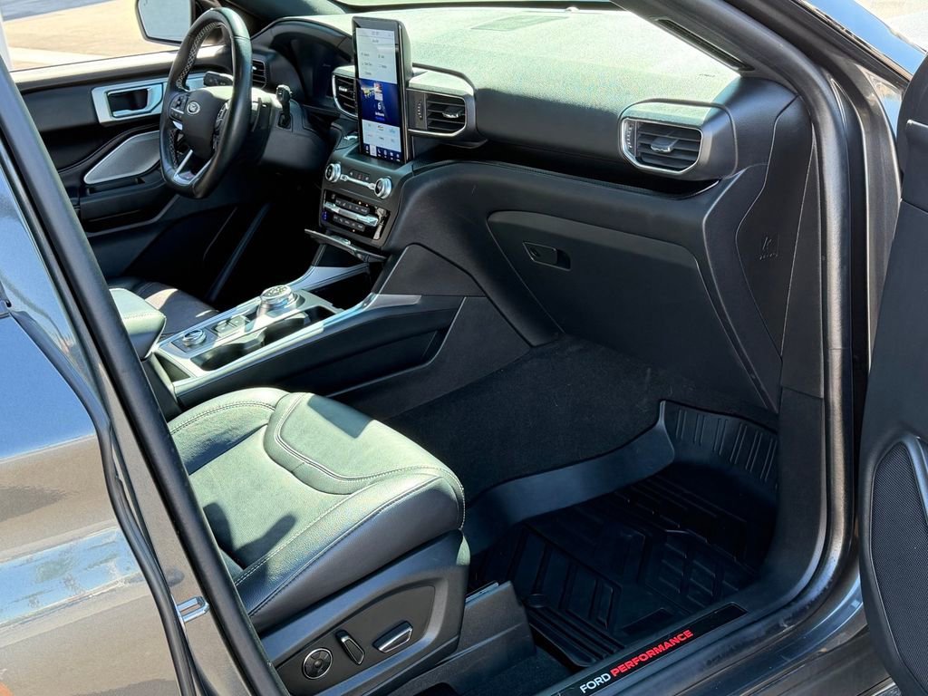 Used 2020 Ford Explorer ST w/ ST Street Pack image 26