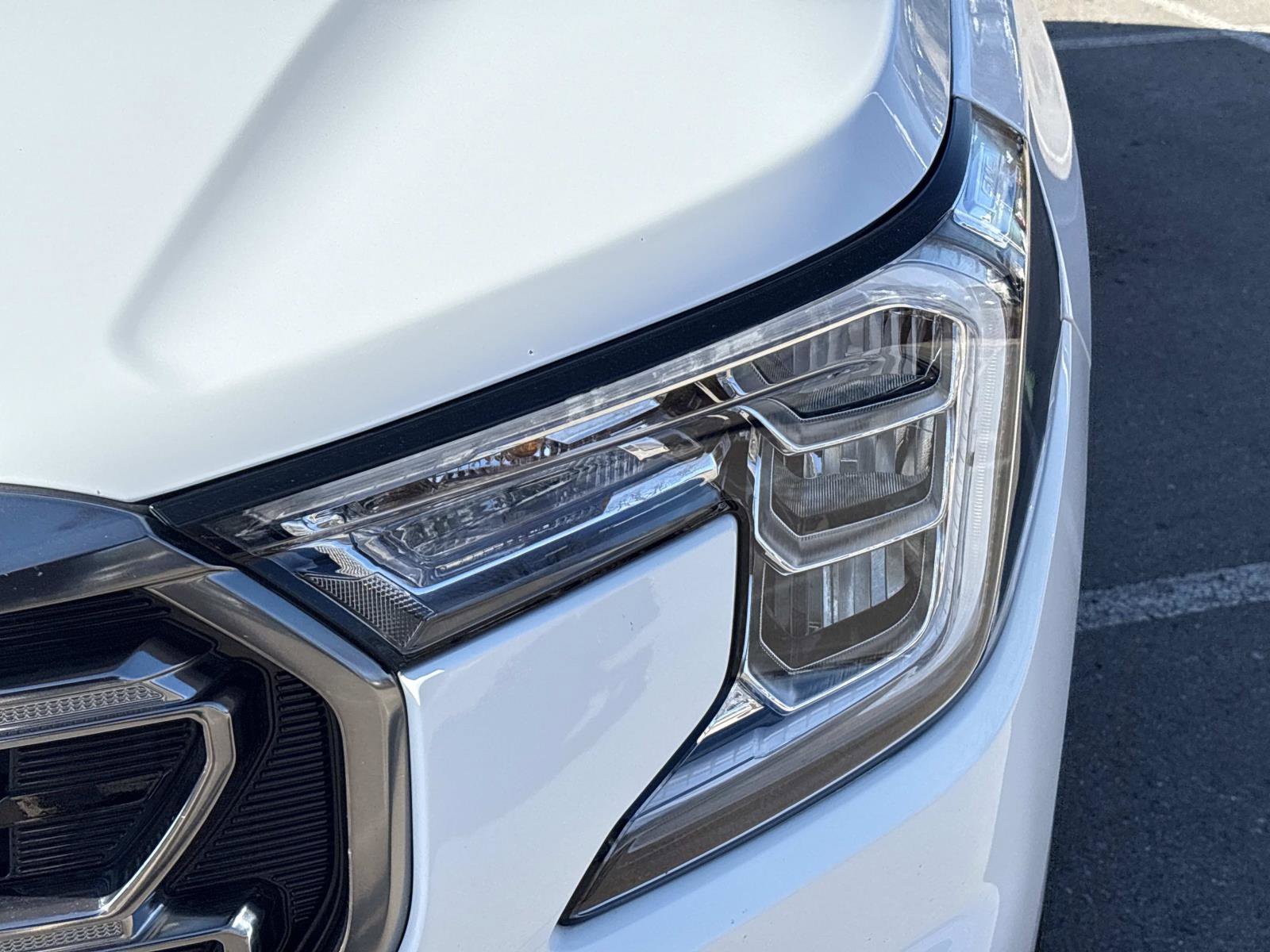 Certified 2024 GMC Terrain AT4 w/ Infotainment Package II image 10