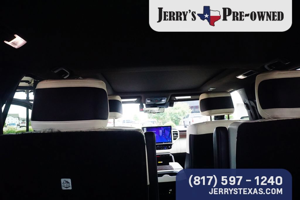 Used 2024 Toyota Sequoia Capstone AWD/4WD image 25