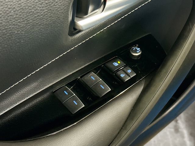 Used 2019 Toyota Corolla SE w/ SE Option Package FWD image 18