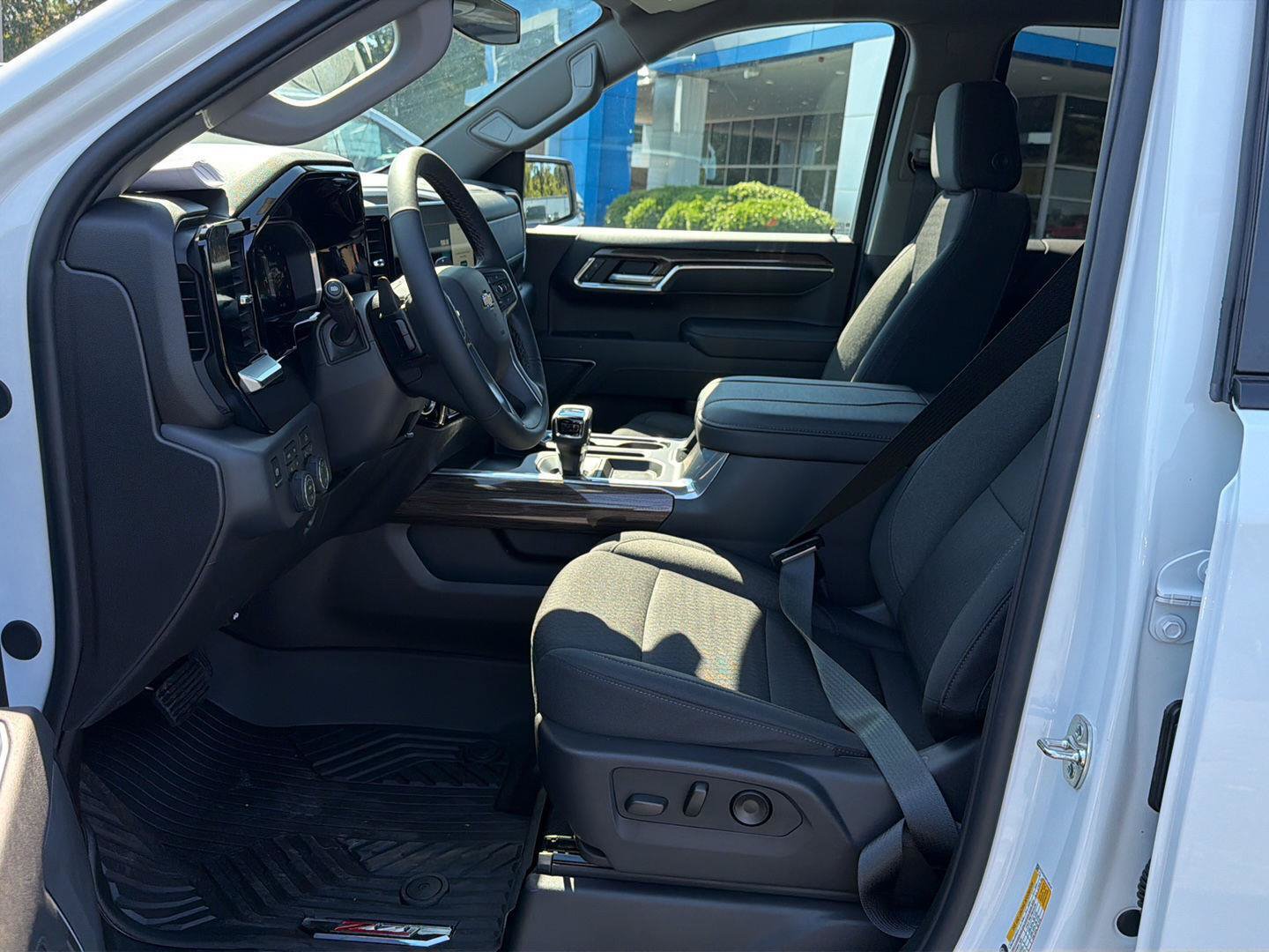 New 2026 Chevrolet Silverado 1500 LT AWD/4WD image 10