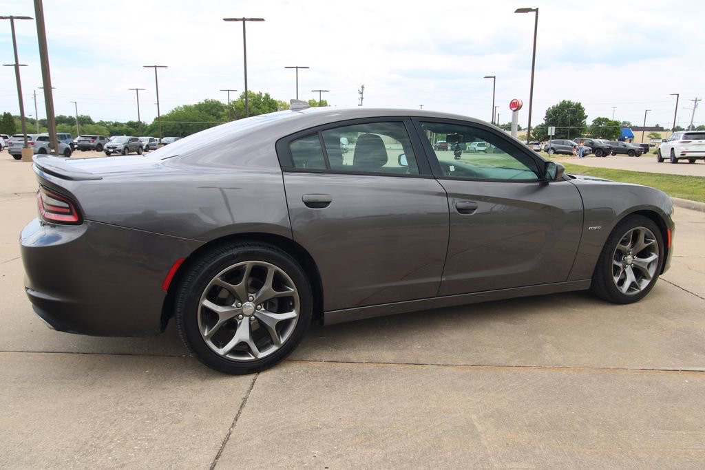 Used 2016 Dodge Charger R/T w/ Navigation & Travel Group RWD image 5
