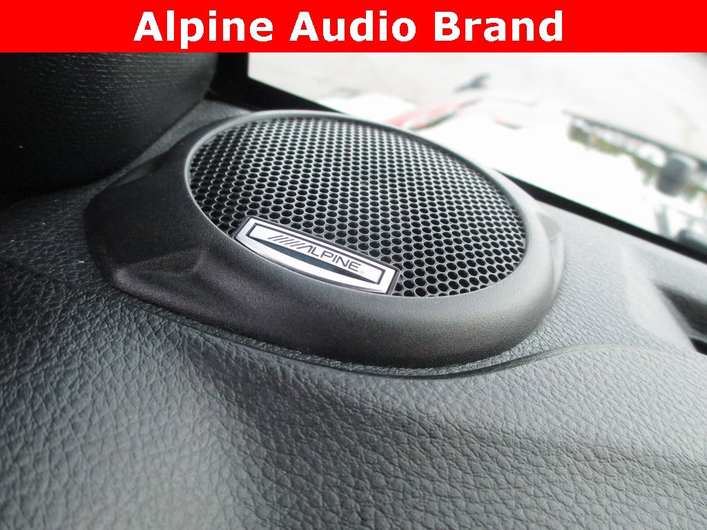 Used 2017 Jeep Wrangler Unlimited Sahara image 14