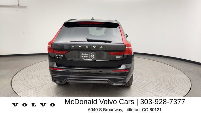 Certified 2025 Volvo XC60 B5 Plus w/ Climate Package AWD/4WD image 3