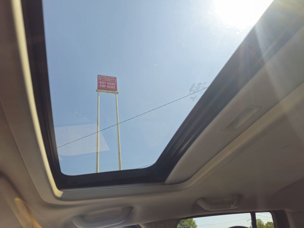 Used 2017 Jeep Compass High Altitude image 32