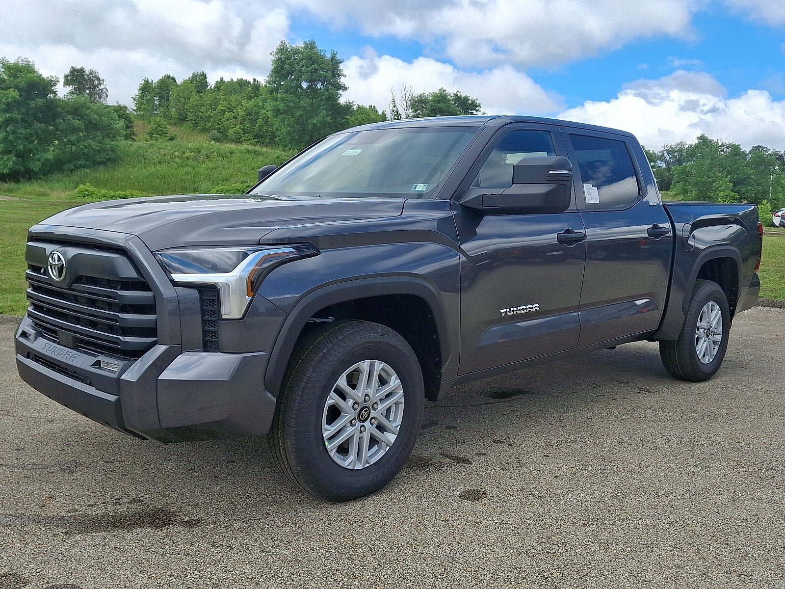 New 2026 Toyota Tundra SR5 AWD/4WD image 2