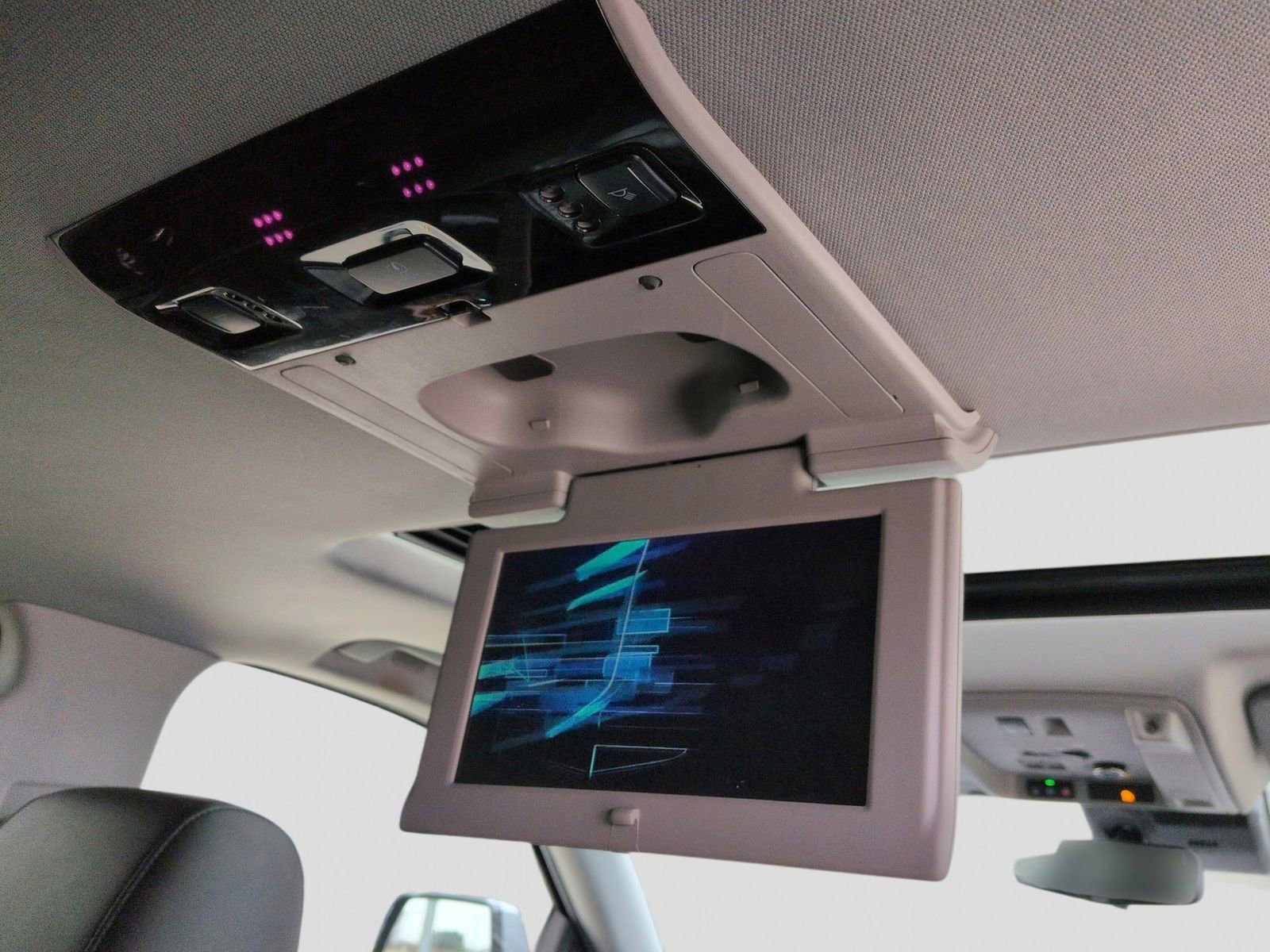 Used 2020 Cadillac Escalade Luxury AWD/4WD image 44