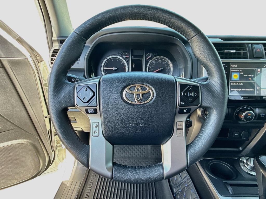 Used 2022 Toyota 4Runner TRD Sport w/ Technology Package AWD/4WD image 14